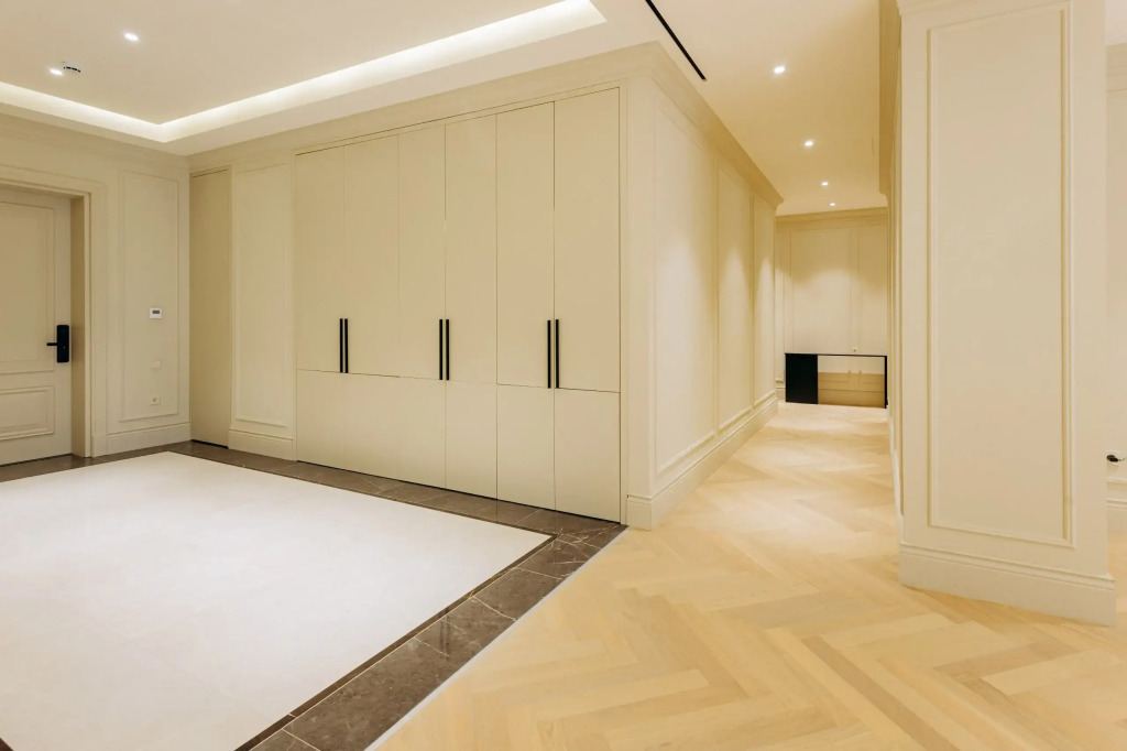 Апарт-отель Four Seasons — фото