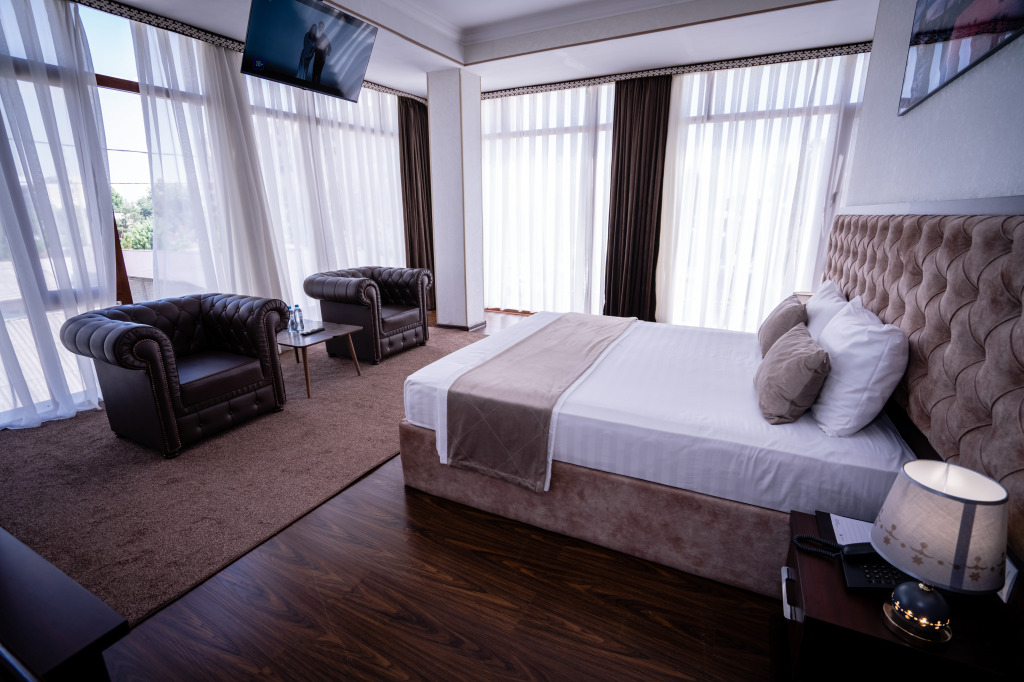 Двухместный номер Deluxe с видом на город двуспальная кровать в Отель Grand Turon Plaza