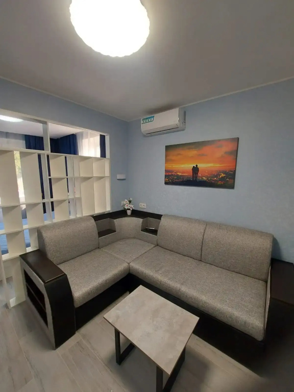Апартаменты 1х-кв1 Переулок Маяковского 2 (кв. 1) Этаж 1 Подьезд 1 — фото