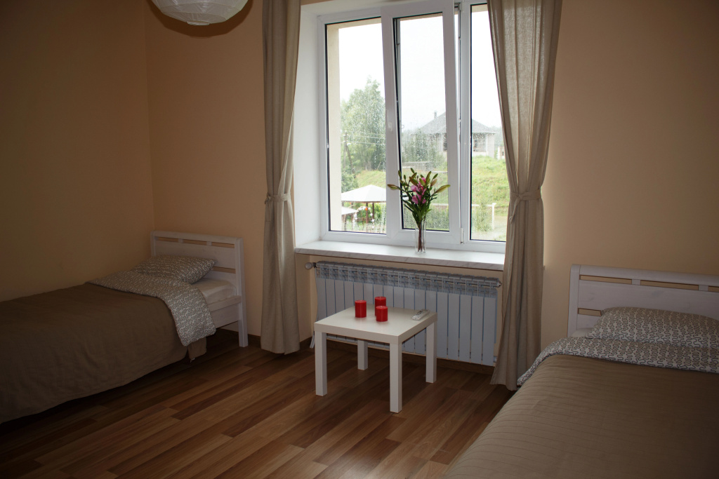 Economy room