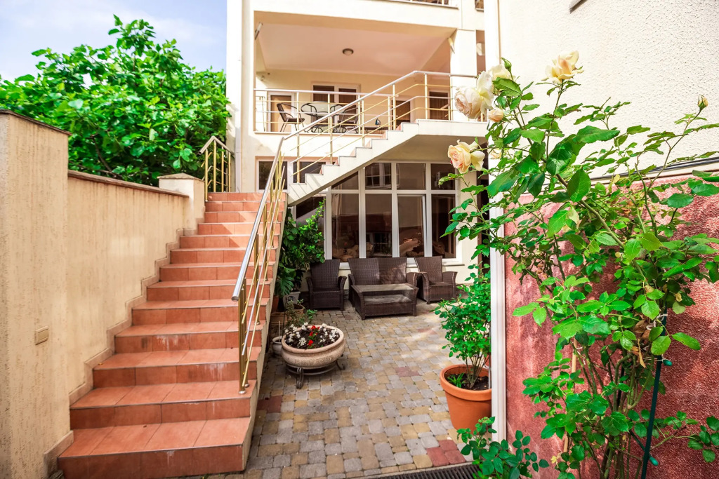 отель династия геленджик. гостевы дома в геленджике. геленджик гостевой дом бассейн. гостевы дома в геленджике. гостевой дом лакис кабардинка.