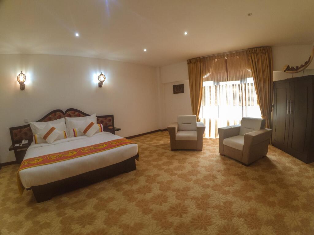 Royal Kandyan