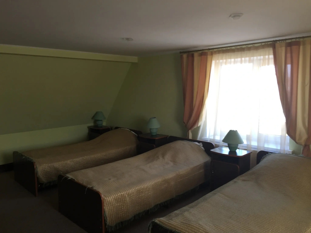 Family Quintuple room with city view