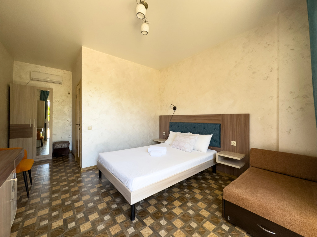 Трёхместный номер Стандарт с террасой (1 этаж) в Eco Life