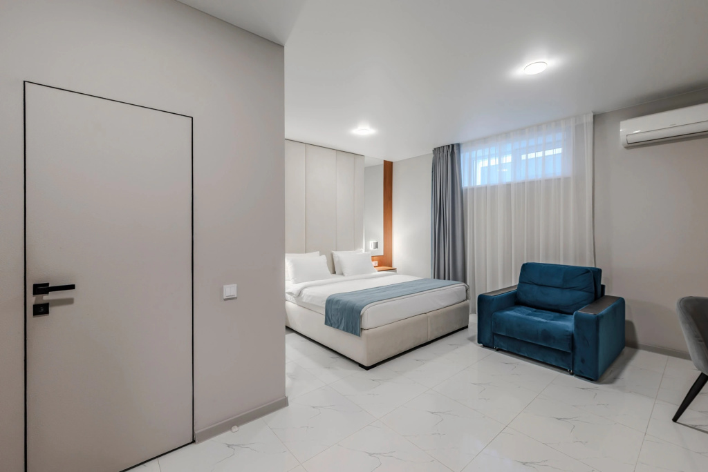 8Avenue Hotel by Provence Room Type - Economy + Double room twin beds