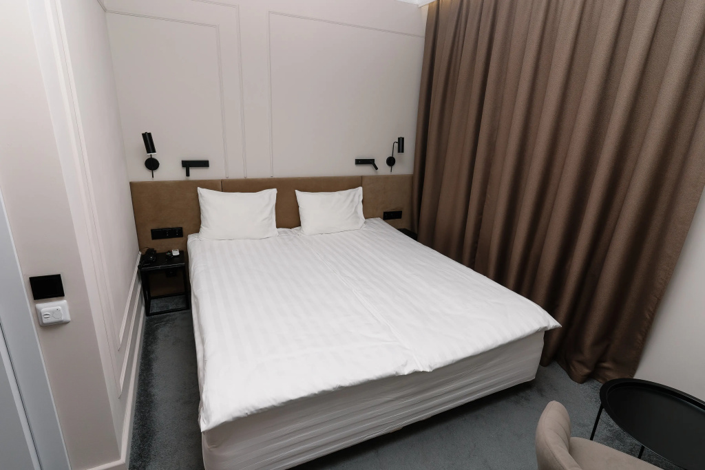 Superior Double room (full double bed)