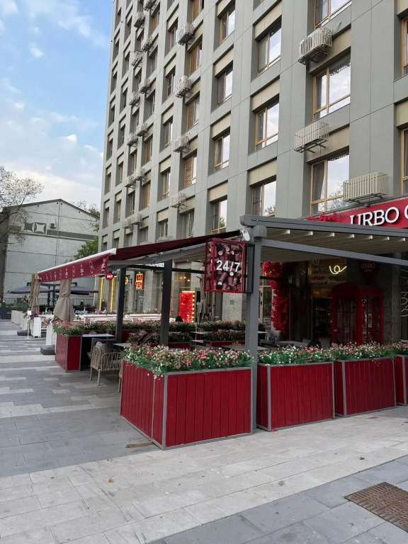 Stilnaya I Prostornaya V Starom Tsentre Flat