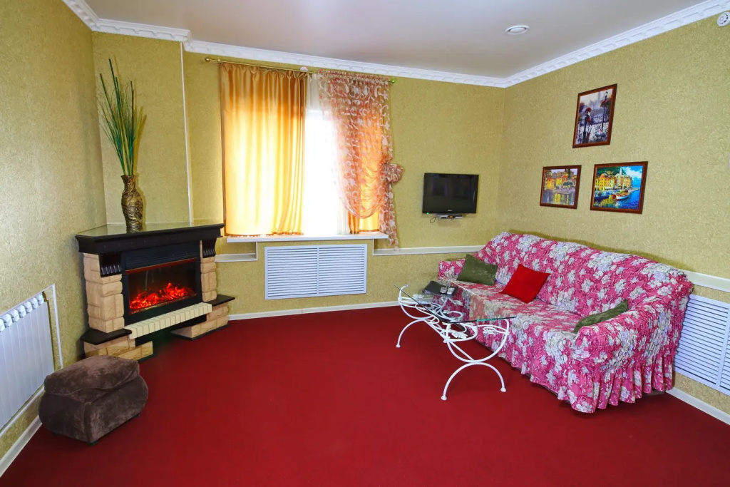 Superior Double room (full double bed)