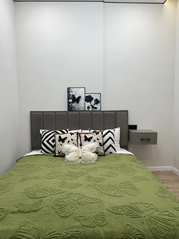 Apart-Otel Bukhar Zhyrau Vozle Sport Kompleksov Flat