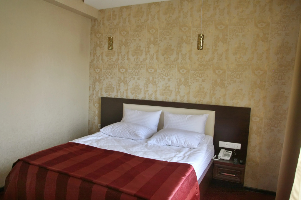 Suite with balcony and with view
