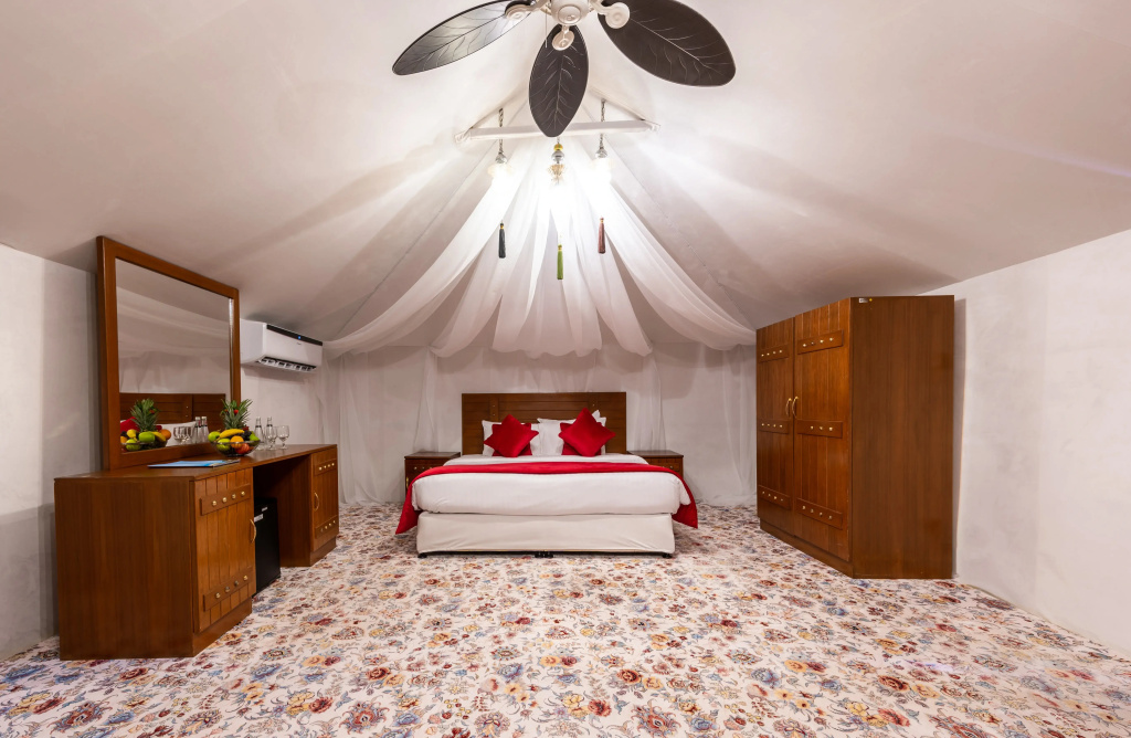 Tent