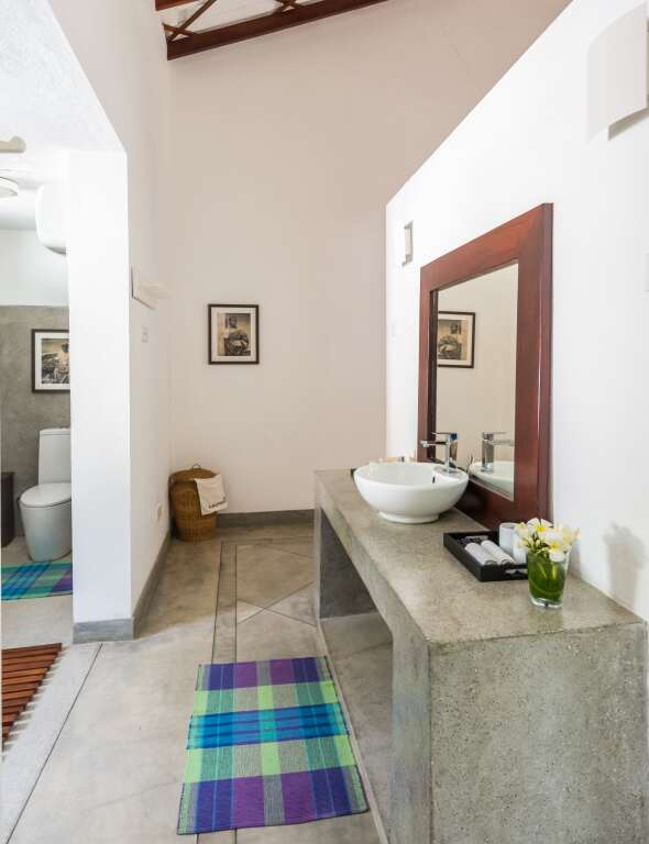 Taru Villas Mawella