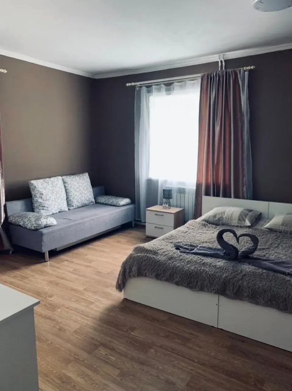Standard Quadruple Family room