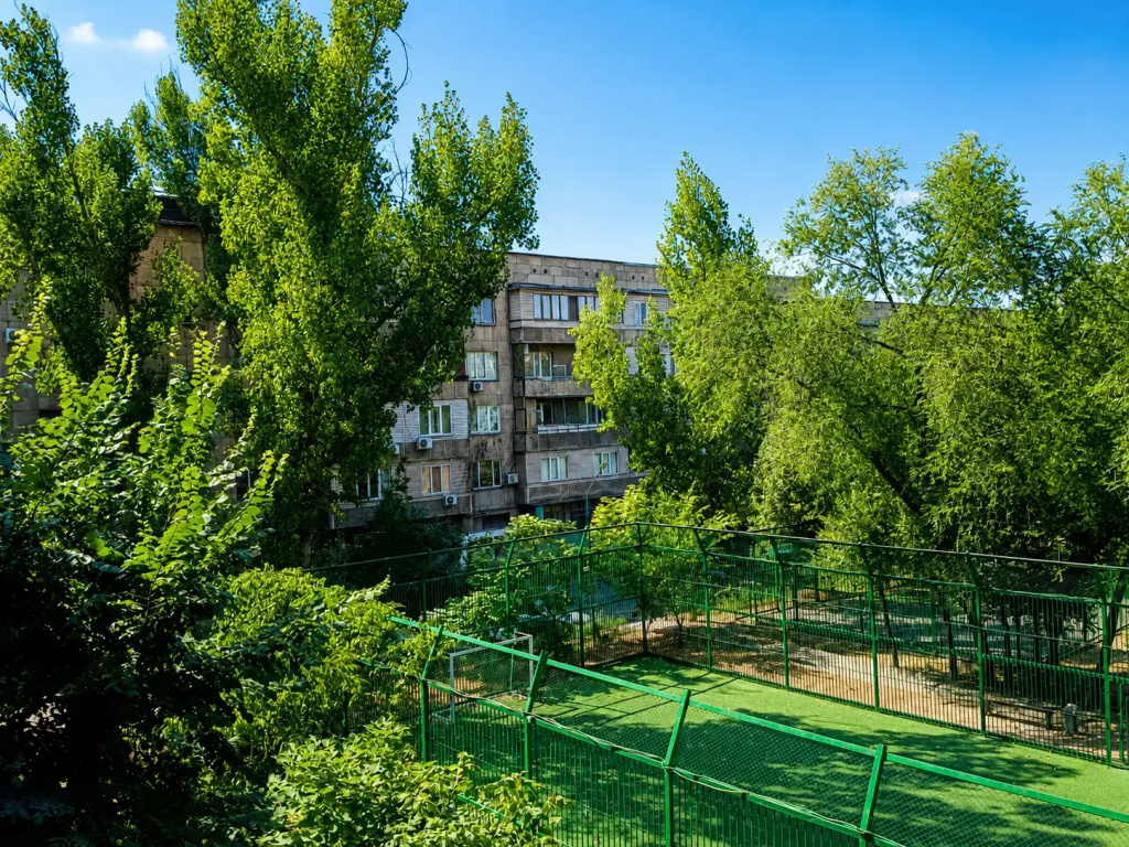 2-K u Tspkio Almaty Flat