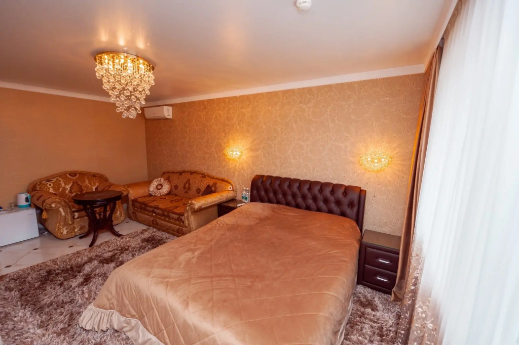 Отель Версаль