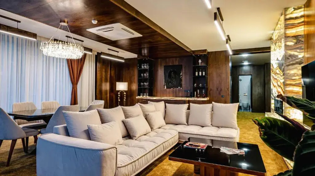 Presidential Suite with balcony