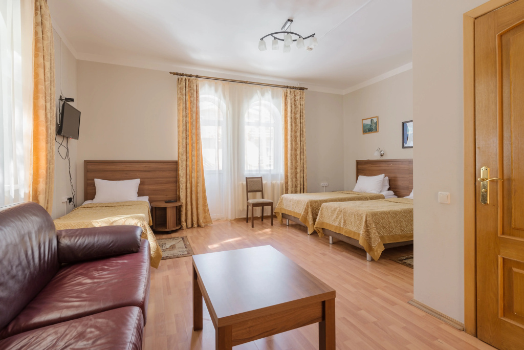 Povorot Hotel Room Type - Standard Triple room with balcony and with view