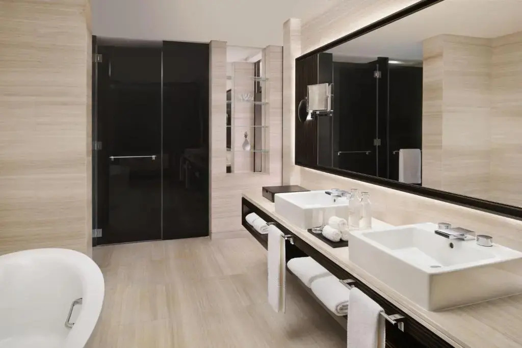 Отель Sheraton Grand Hotel, Dubai - фото 28