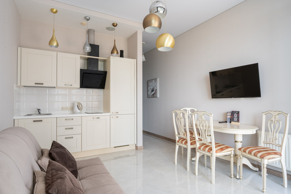 Отель Квартира Real Apartments в Актер Гэлакси в Сочи