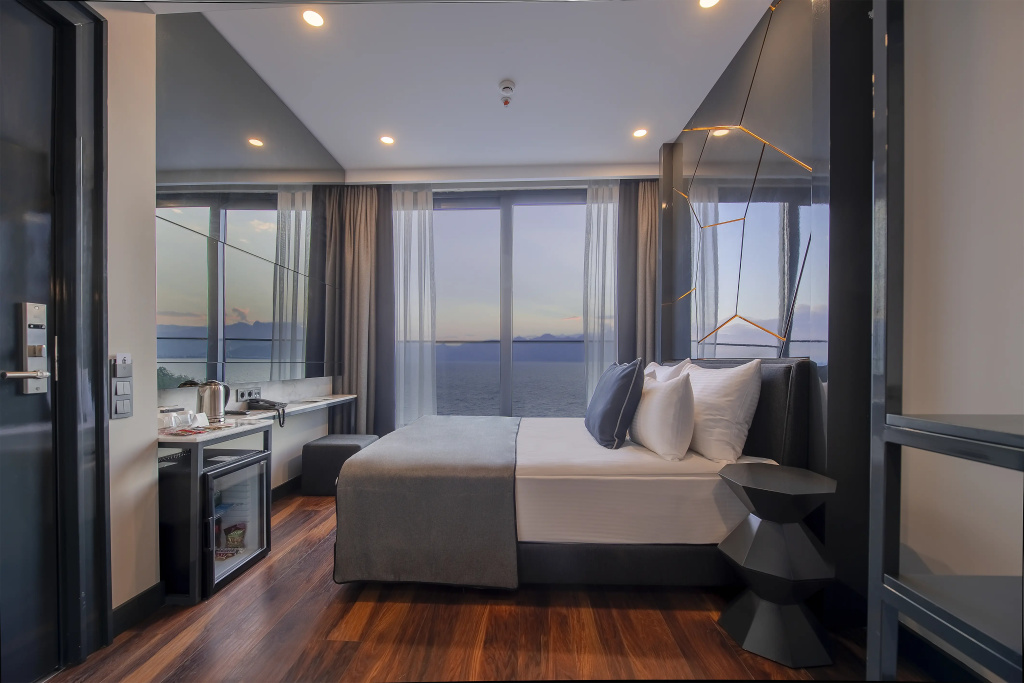 Standard room with sea view