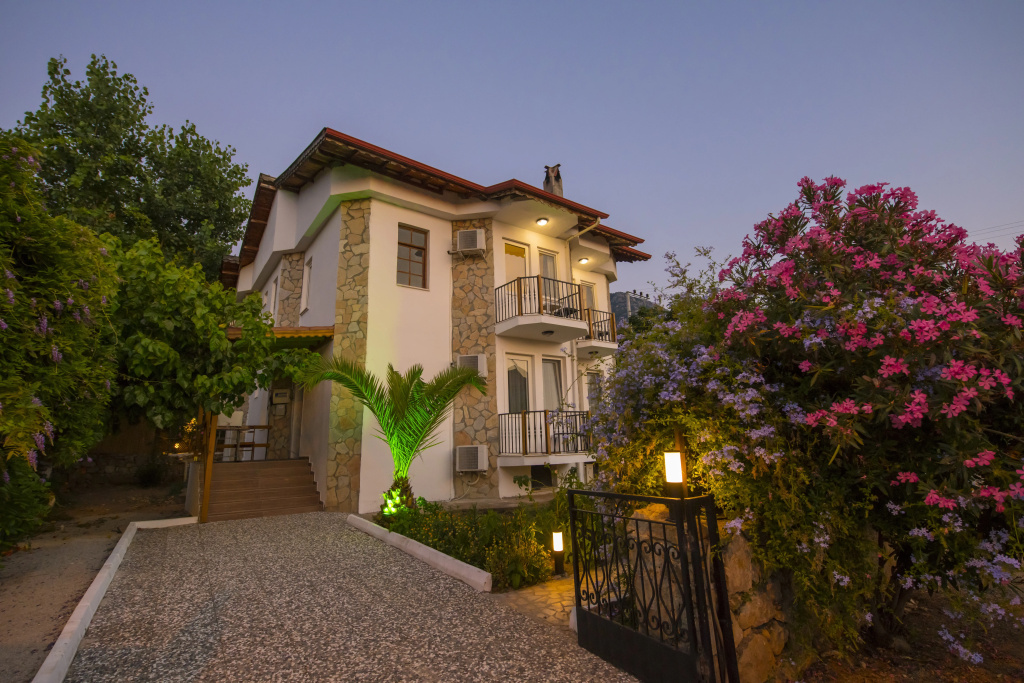 Marvera Hotel