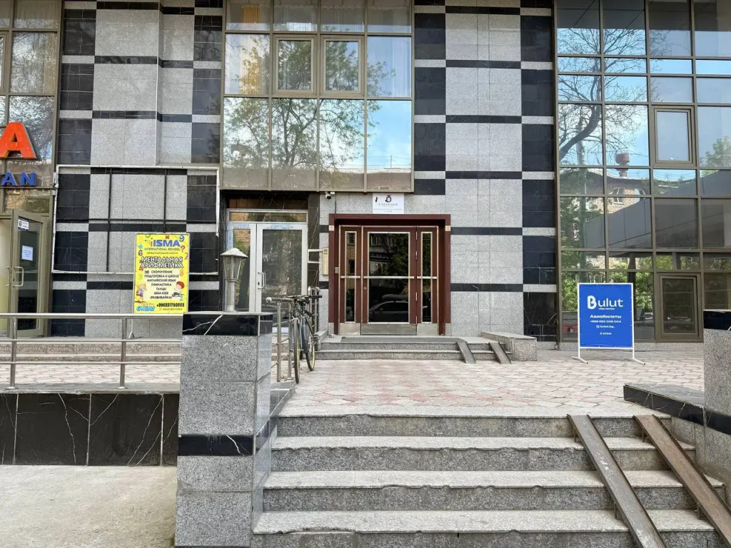 Uyutnye Apartamenty Kievskaya, 190 Flat