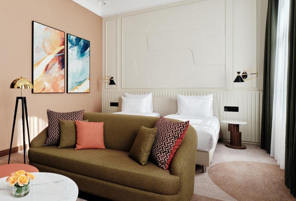 Двухместный номер Premium 2 отдельные кровати в Hotel Crowne Plaza Tashkent, an IHG Hotel