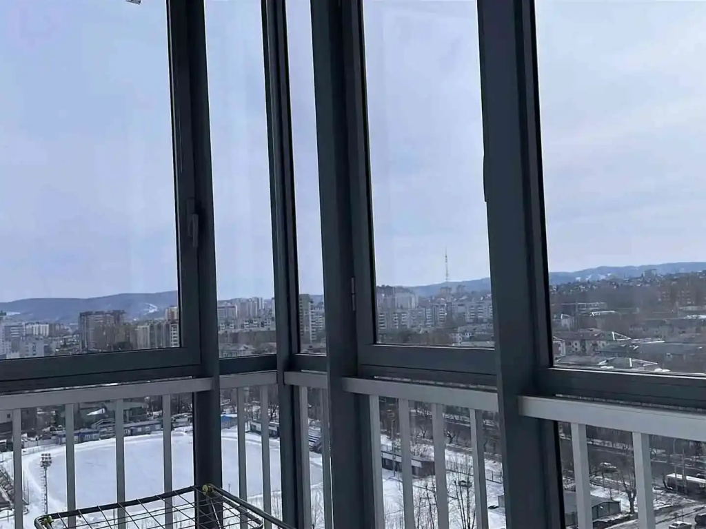 Квартира эдем с красивым видом на город с 15 этажа — фото