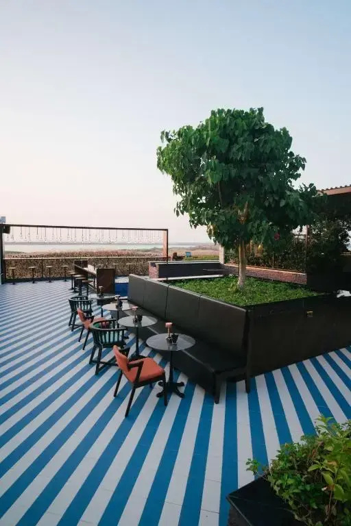 Yas Plaza Mangroves by IHG Hotel - Général