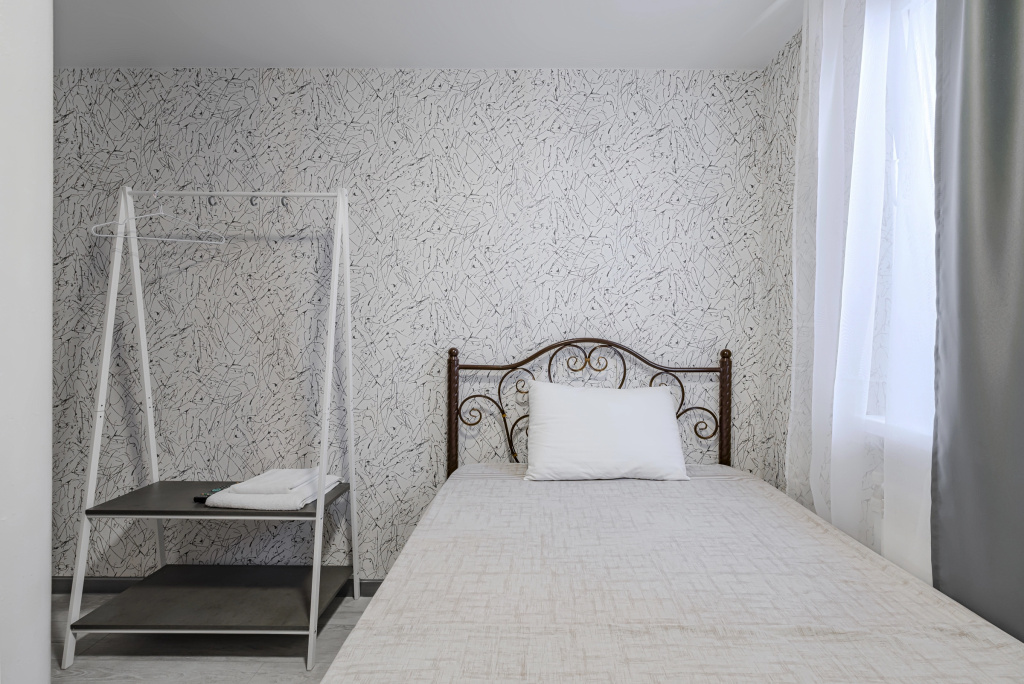 Single room (single bed)
