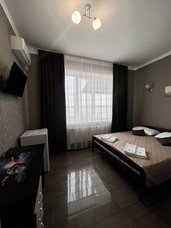 Standard Double room with view (full double bed)