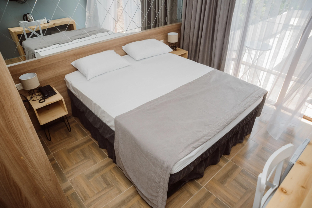 Standard Double room with balcony and with view (full double bed)