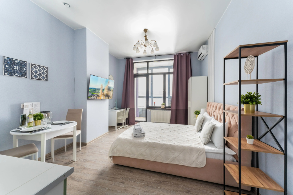 Отель Апартаменты Lalapart Aquamarine с балконом у метро Дмитровская в Москве