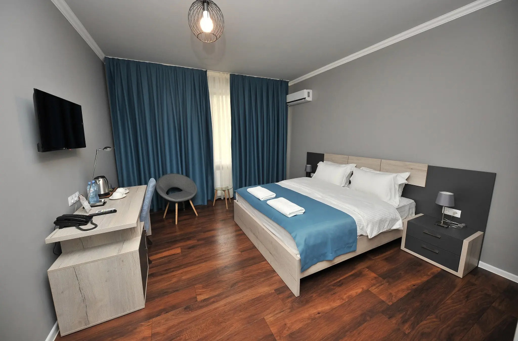 Boho Tiflis Hotel — фото