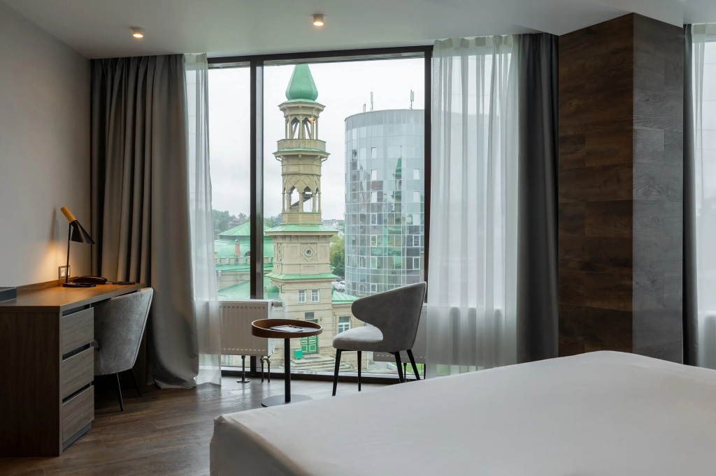 Nuur Hotel Room Type - Double Apartment with city view full double bed