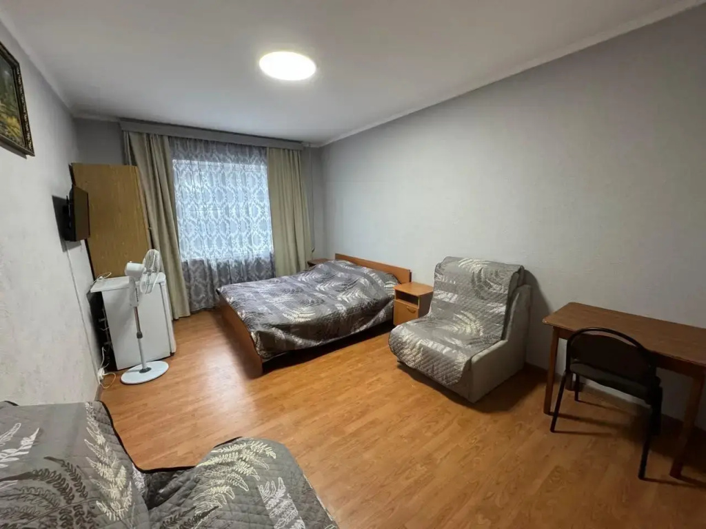 Superior Quadruple Family room