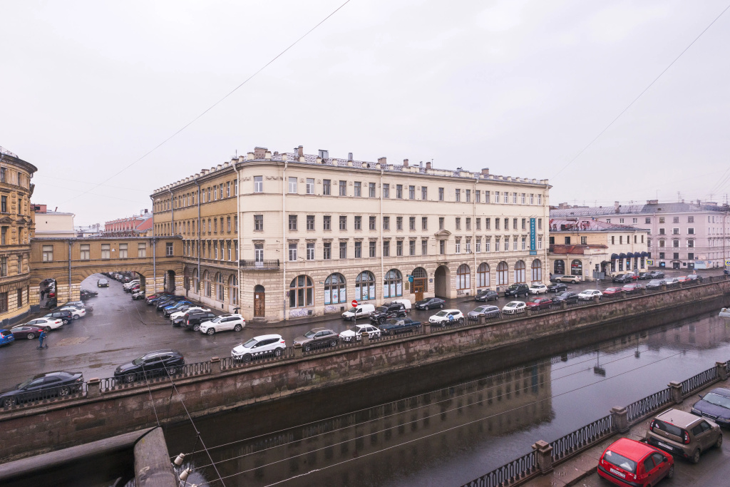 Balcony & Terrace