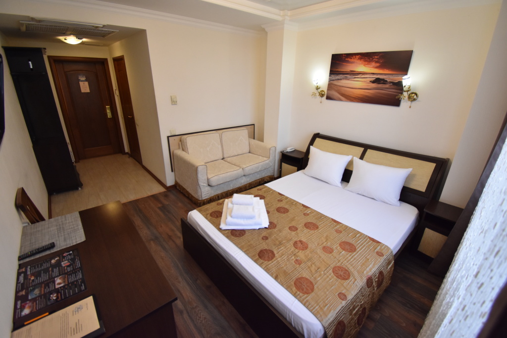 Via Sacra Hotel Room Type - Standard Double room full double bed