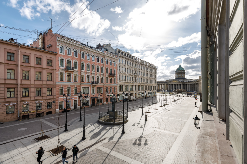 Апартаменты Minin Apartments у Эрмитажа 220 кв.м. — фото