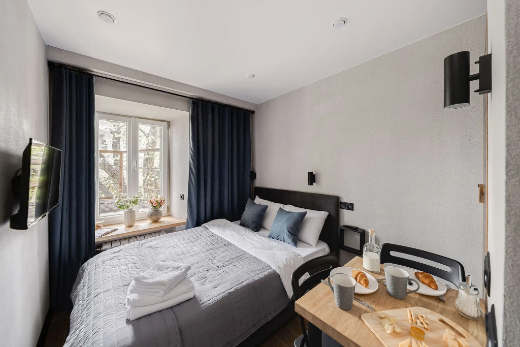 Апартаменты SMART LOFTS | Stone | 5 мин от метро Бауманская | Исторический дом — фото