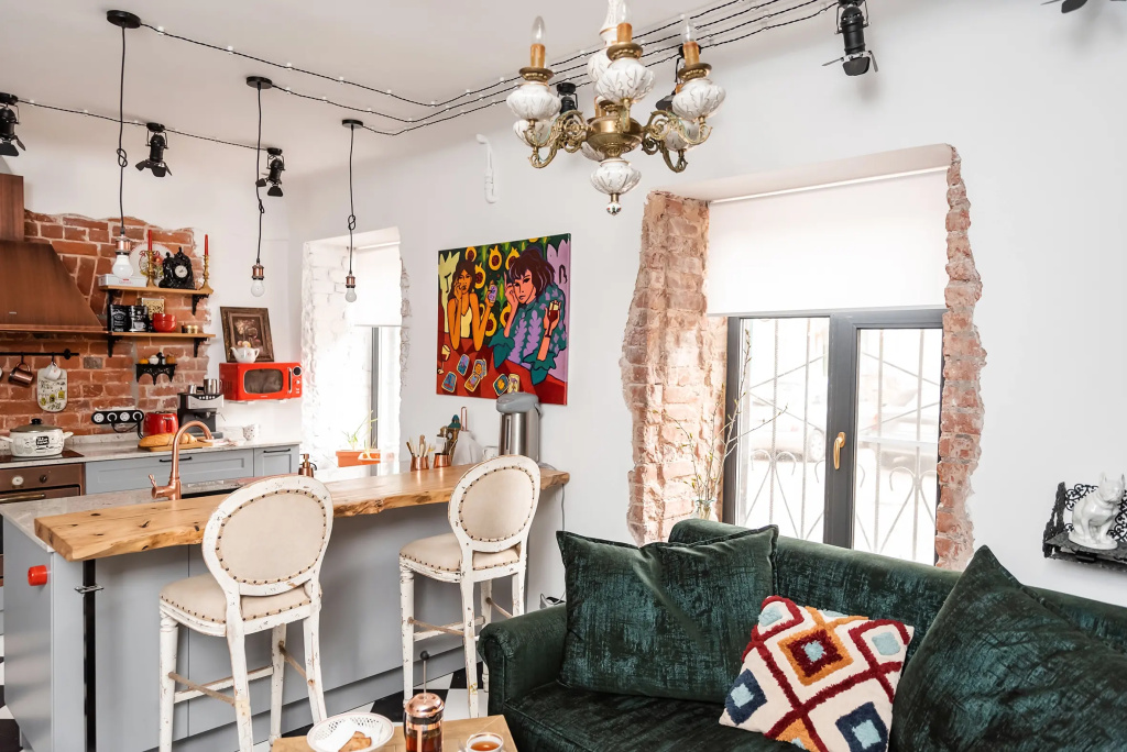 Апартаменты Дом у Реки loft Усадьба на Черниговской — фото