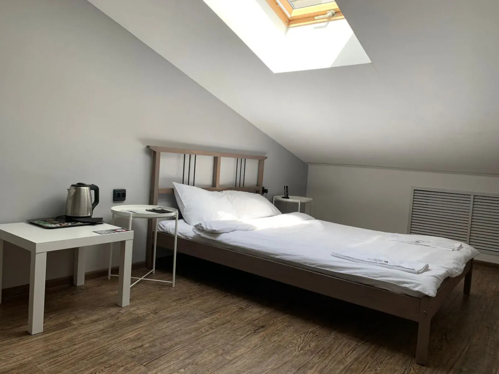 Superior Double room (full double bed)