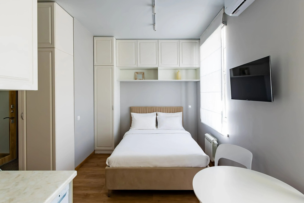 Double Studio (full double bed)