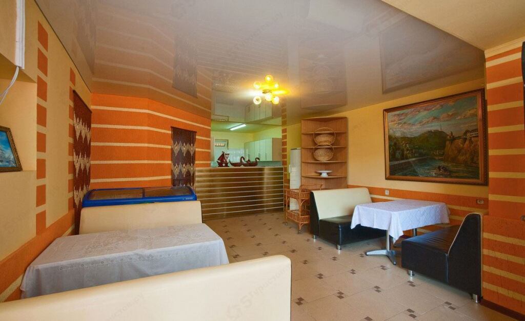 Архипо-Осиповка: Гостевой дом Персей