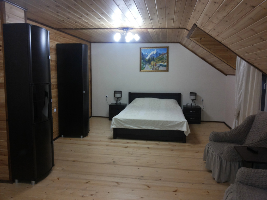 Двухместный номер Deluxe с красивым видом из окна двуспальная кровать в Три А