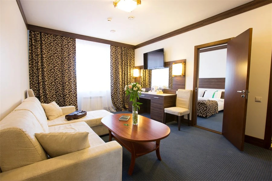 President Hotel Room Type - Superior Double Suite with park view full double bed