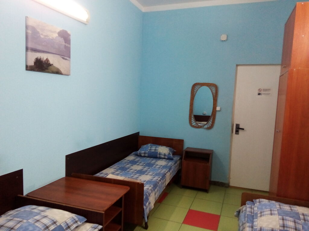 Трёхместный номер Economy в Belmotel