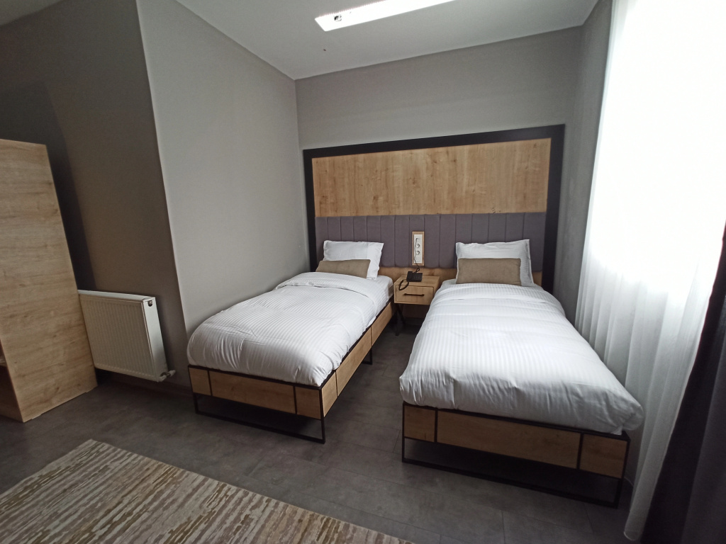 Отель Skylon Airport Hotel в Арнавуткёе