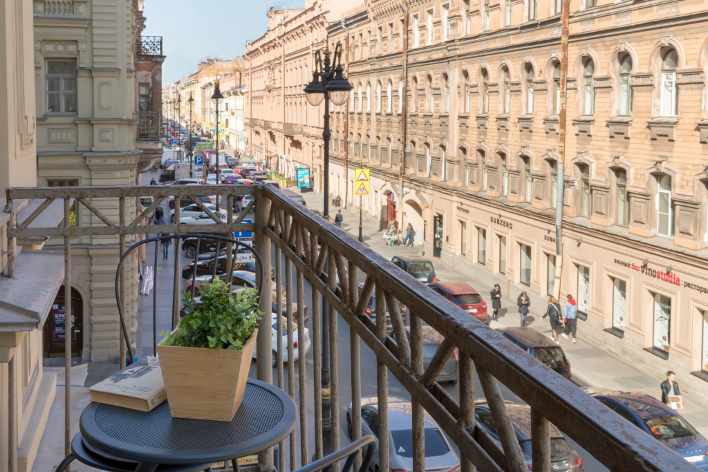 Balcony & Terrace