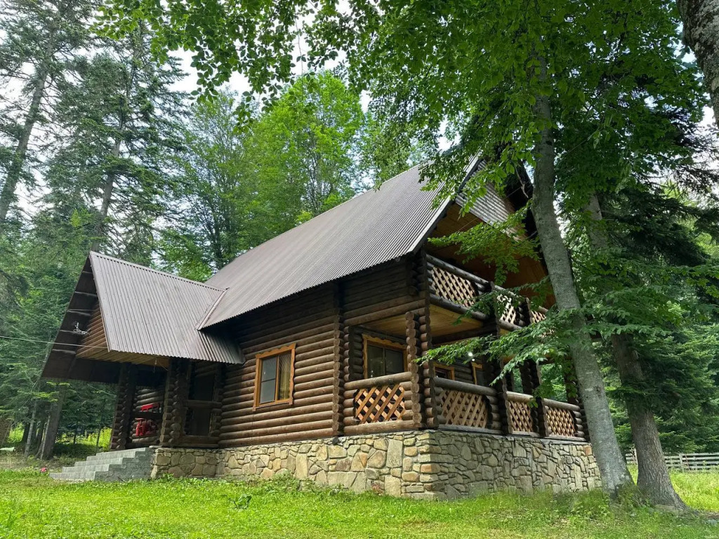 Зеленчукский район: Турбаза Forest Arkhyz